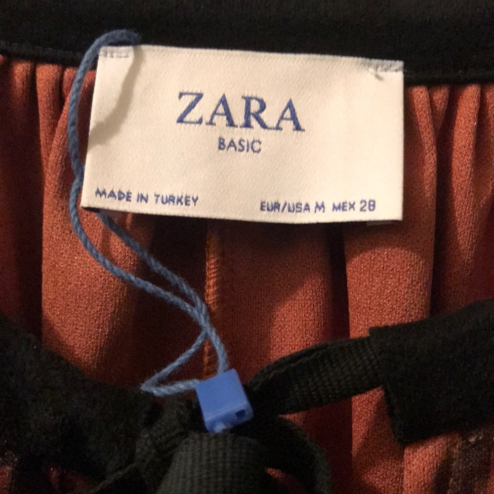Zara Abstract Top - Picture 6 of 6